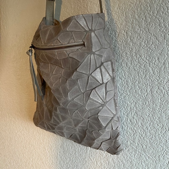 Joy Susan Grey Leather Geo Hobo. - Picture 6 of 15
